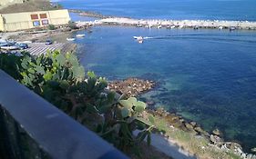 Trappeto Vacation Apartment